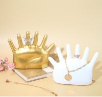 Resin Six Finger Pal...