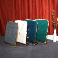 6-position groove neckla...