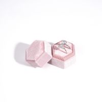 Vintage Hexagon Velve...