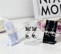 Small earring holder tr...