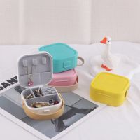 Plastic buckle handle b...