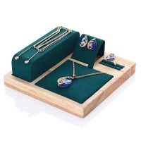 Oak 4-piece set display...