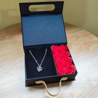 8 Flower Leather Hand...