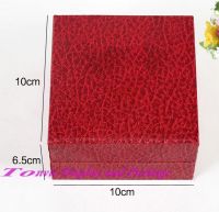 Square watch box with r...