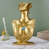Necklace Jewelry Disp...