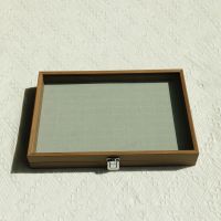 Walnut patterned pearl ...