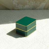 圆角PU金边长方表盒10.5...