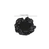 Relief gypsum jewelry p...
